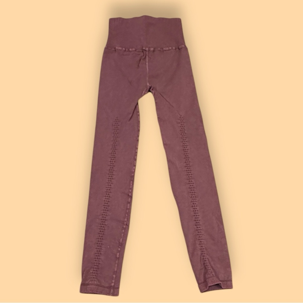 NWOT FP Movement Good Karma Leggings in Chocolate. Size XS/S🧘🏽‍♀️🧘🏼‍♂️ - Picture 4 of 9